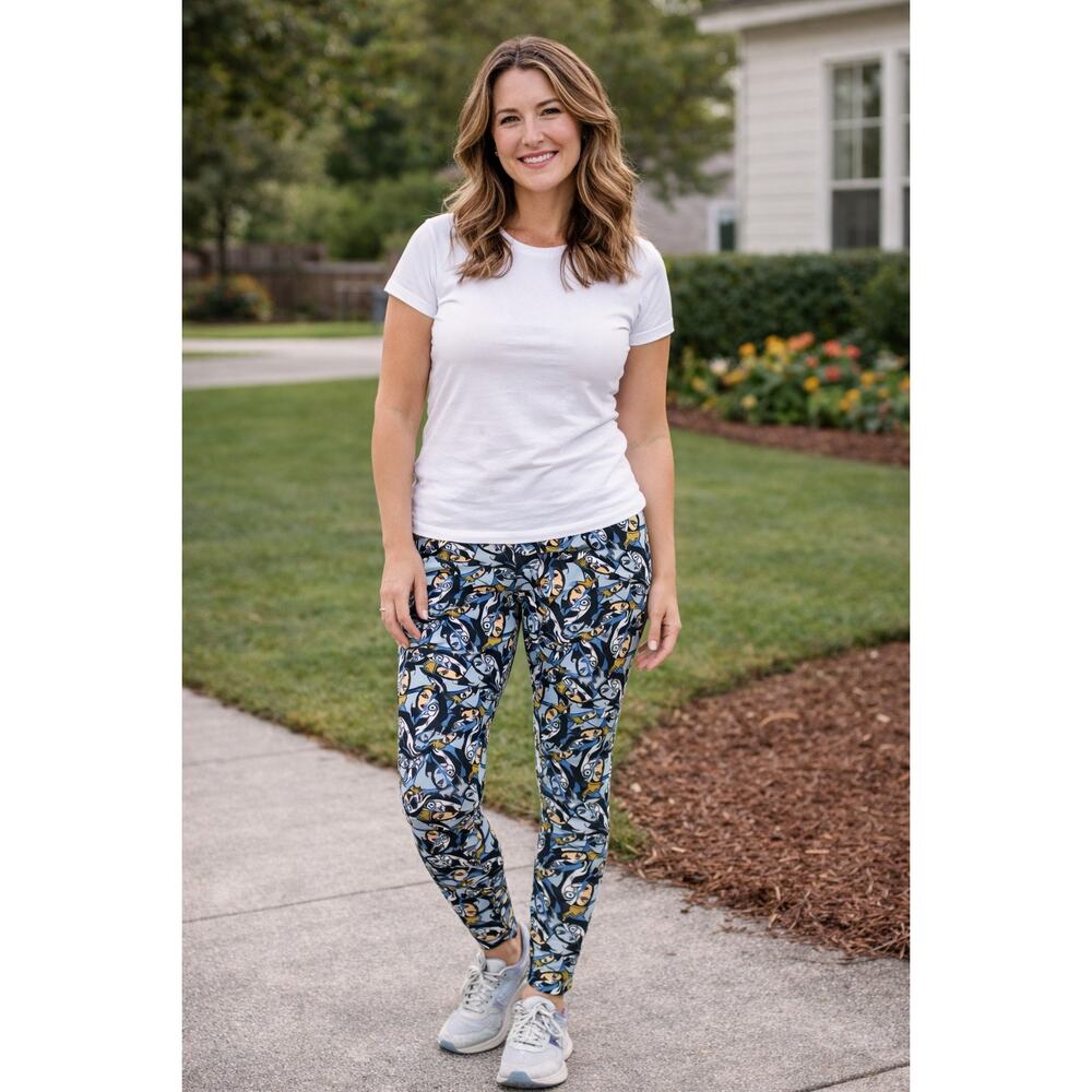 LuLaRoe Disney Cartoon Print Leggings One Size Buttery Soft Stretch Novelty